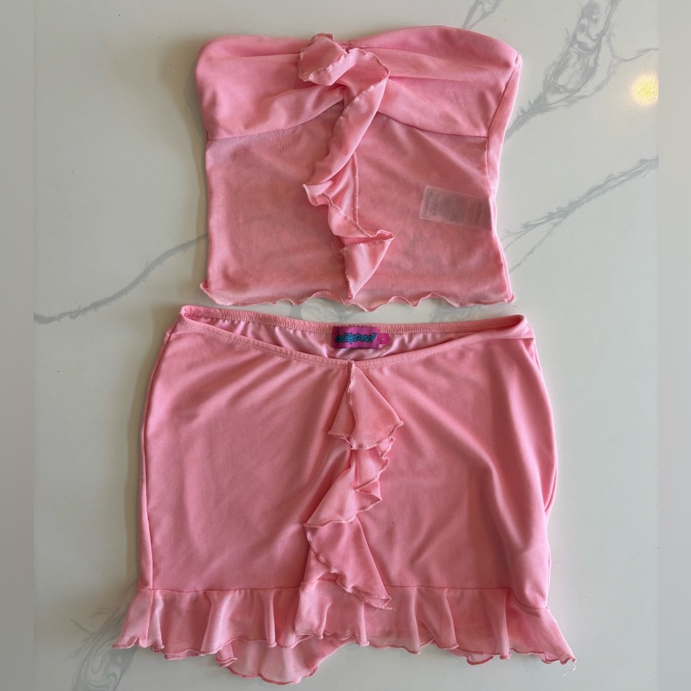 Edikted Pink Ruffled Two-Piece Set